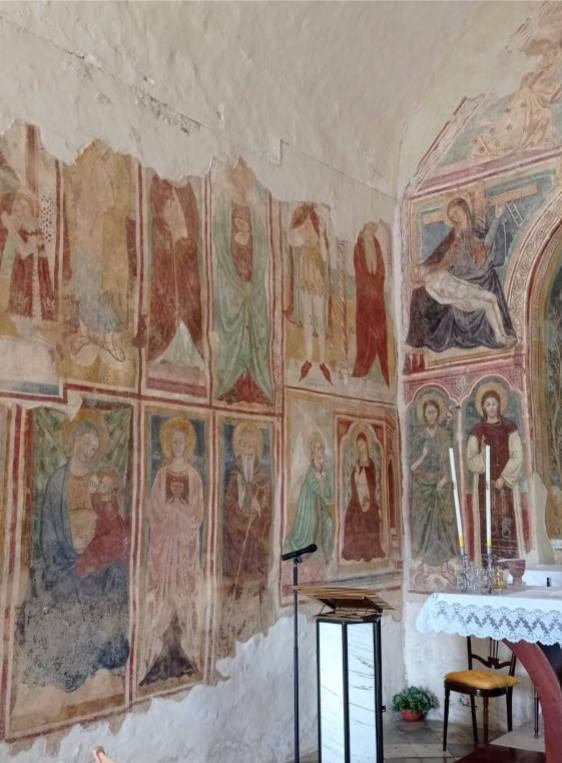 affreschi interni madonna di juso, palo del colle