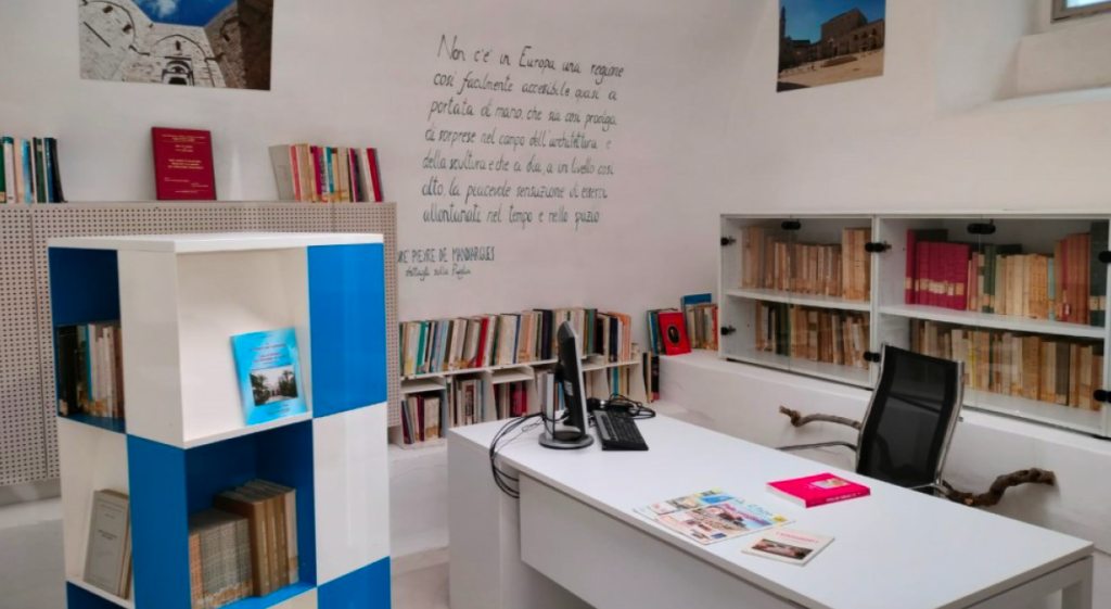 biblioteca palo del colle